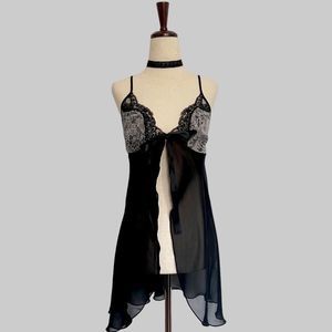 True Vintage / VTG Lingerie Top 🖤